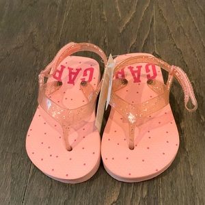 NWOT GAP Toddler Girl Pink Flip Flops toddler 5/6